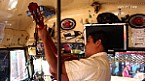 Blinder Gitarrenspieler im Bus nach León Viejo Bild: Blinder Gitarrenspieler im Bus nach León Viejo