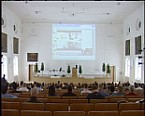 Marco Susani in der Grossen Aula bei der Eröffnung der HCI 2005 Bild: Marco Susani in der Grossen Aula bei der Eröffnung der HCI 2005